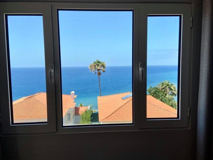 Ocean Cliffs Apartments Funchal  Luaran gambar