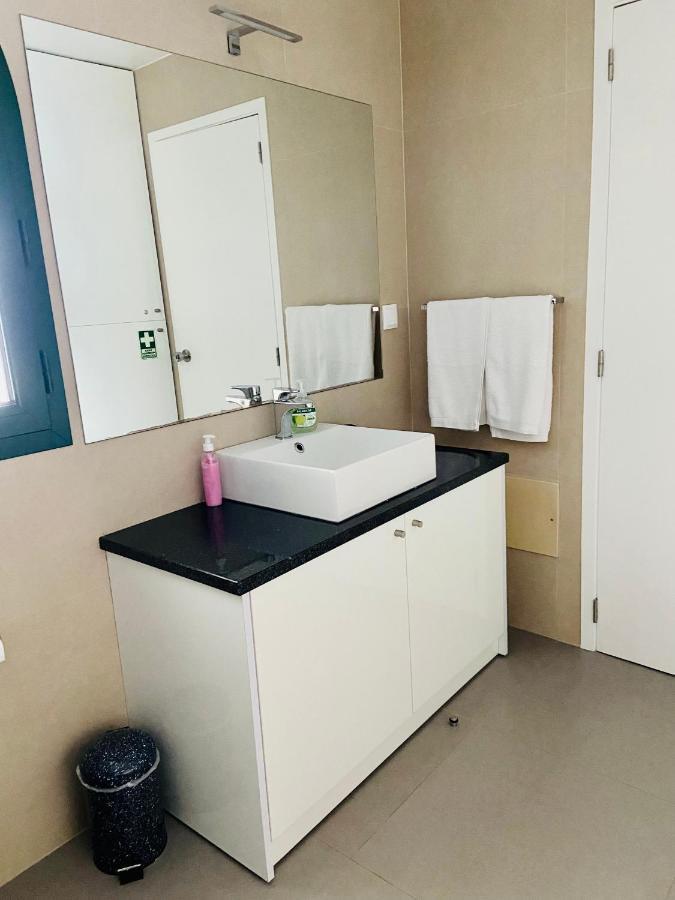 Ocean Cliffs Apartments Funchal  Luaran gambar